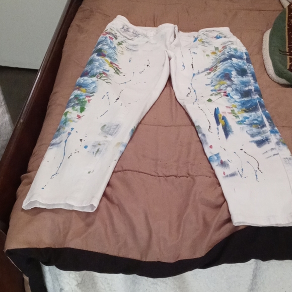 Sell all of it - Picture 5 of 16